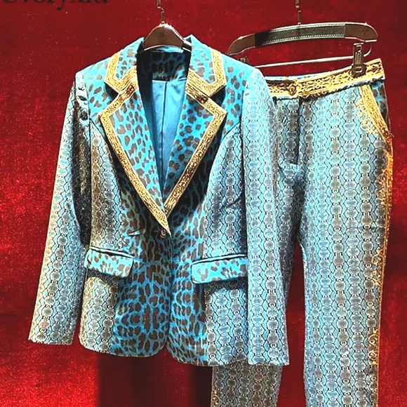 NWT Elegant Suit  Animal print Luxurious Jacket with Pants. XL - Picture 2 of 16